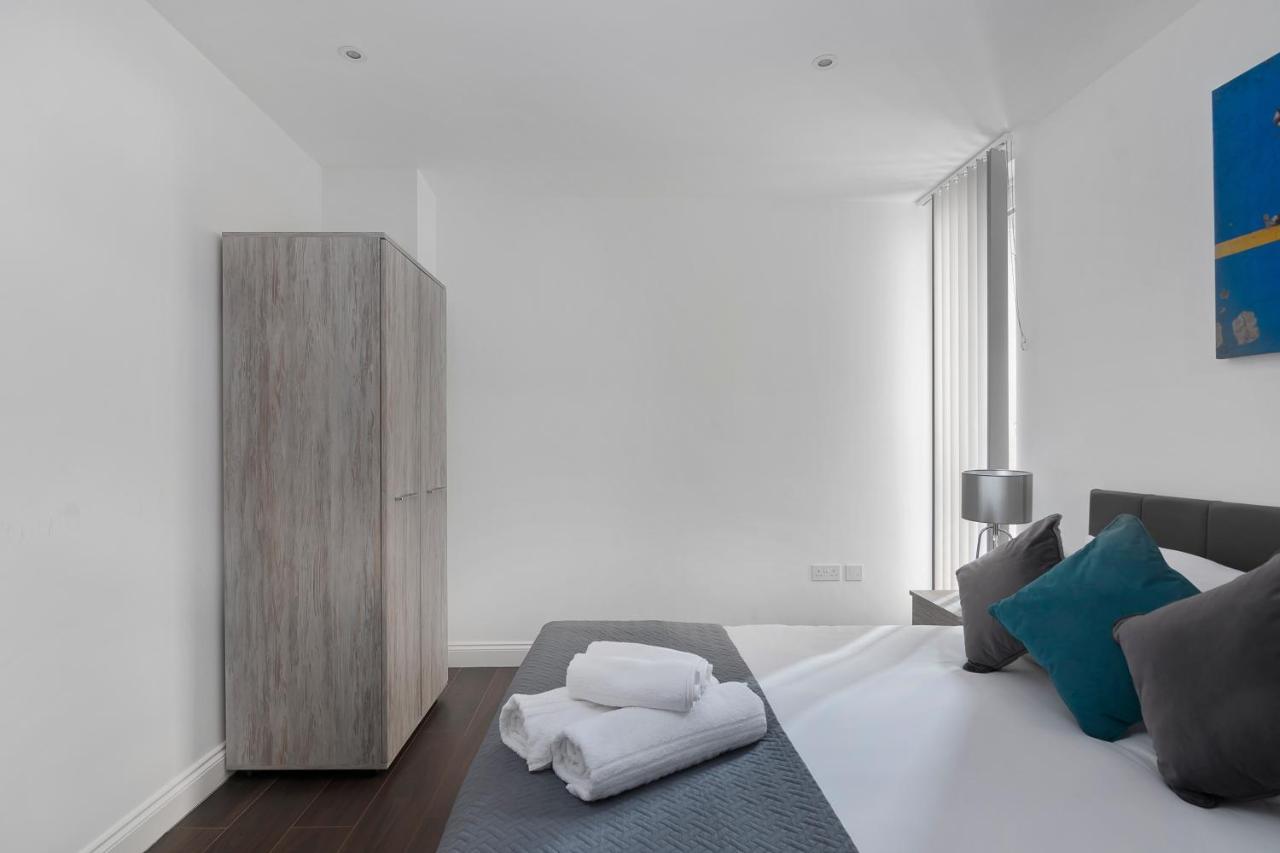 Spacious, Bright & Modern 1 & 2 Bed Apartments At Sligo House - Central Watford Watford  Ngoại thất bức ảnh