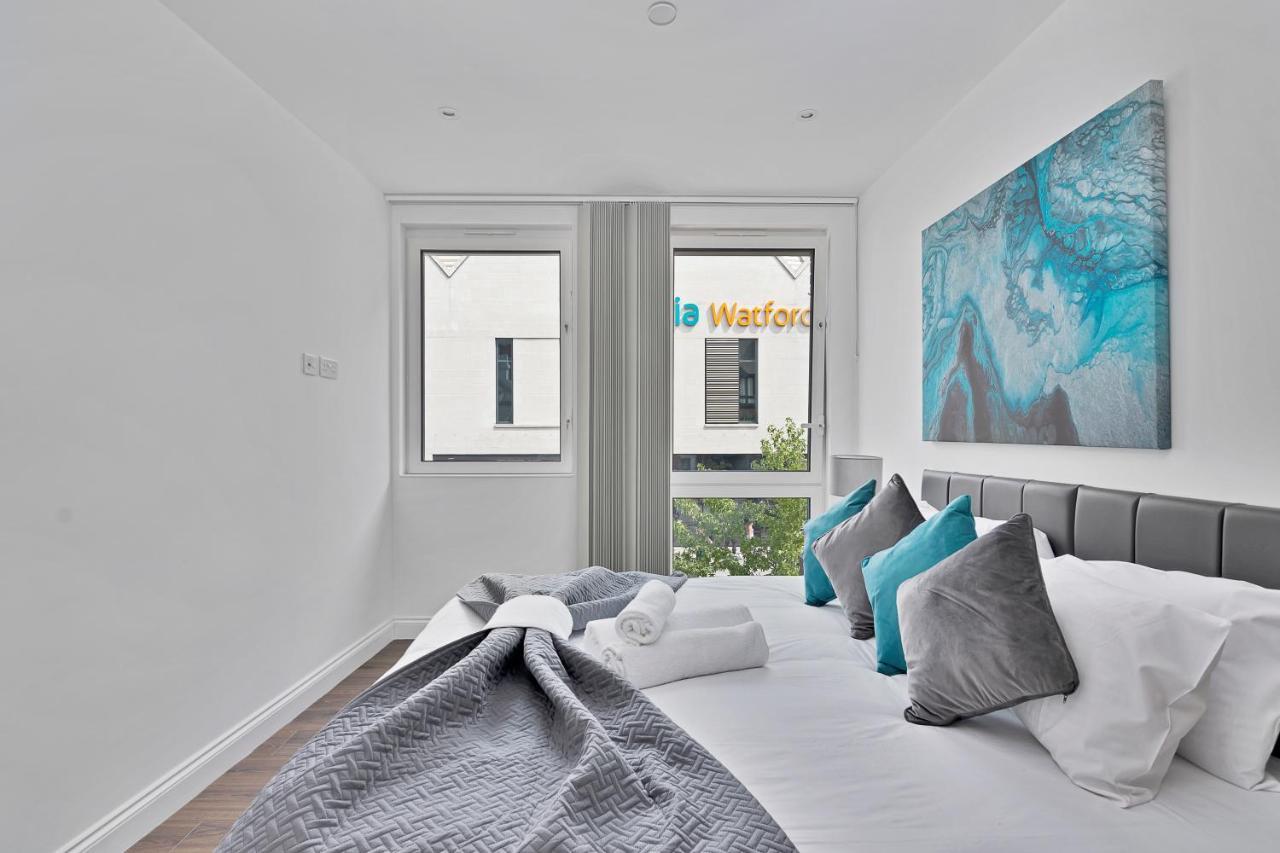 Spacious, Bright & Modern 1 & 2 Bed Apartments At Sligo House - Central Watford Watford  Ngoại thất bức ảnh